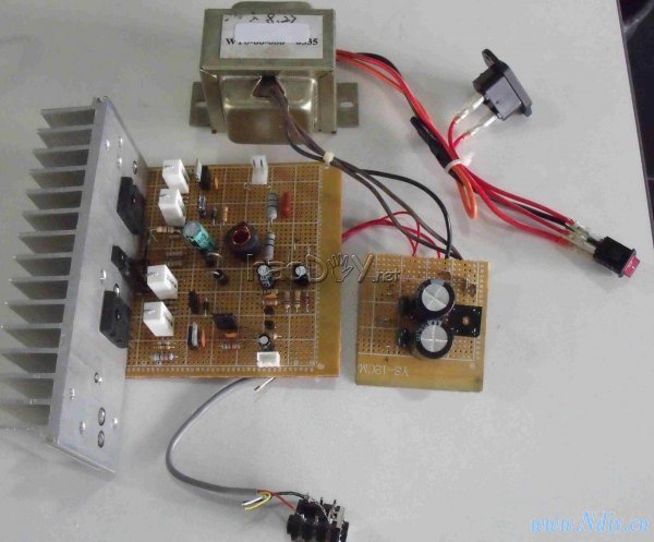 8.jpg 第一次洞洞板分立纯后级功放板