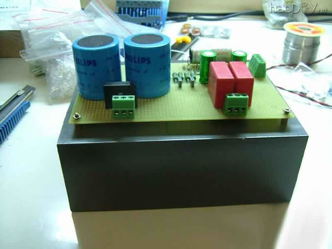 15.jpg 全洞洞板LM4766裸奔功放(homeboy)