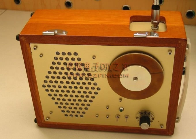 13.jpg DIY了一台收音机,与大家分享一下乐趣。