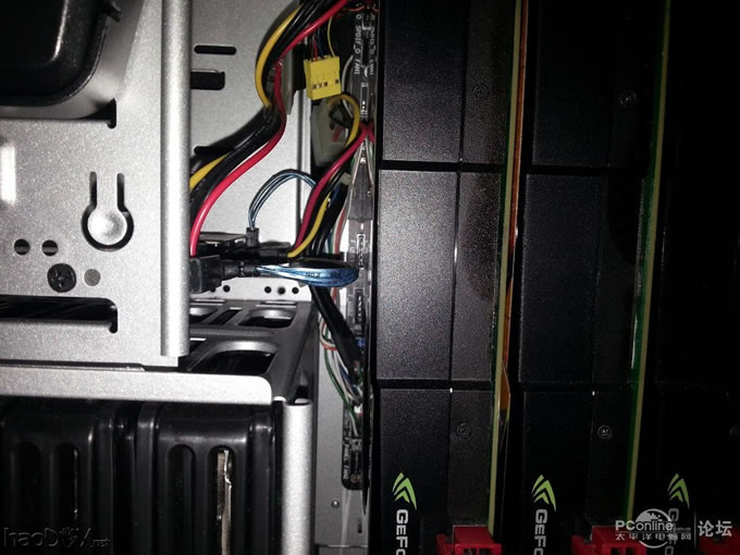 点击查看原图 主板大动工 前置usb3.0前置面板换新装