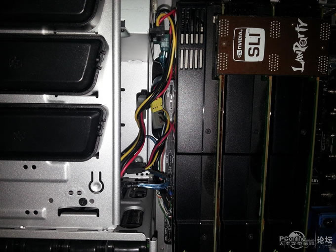 点击查看原图 主板大动工 前置usb3.0前置面板换新装