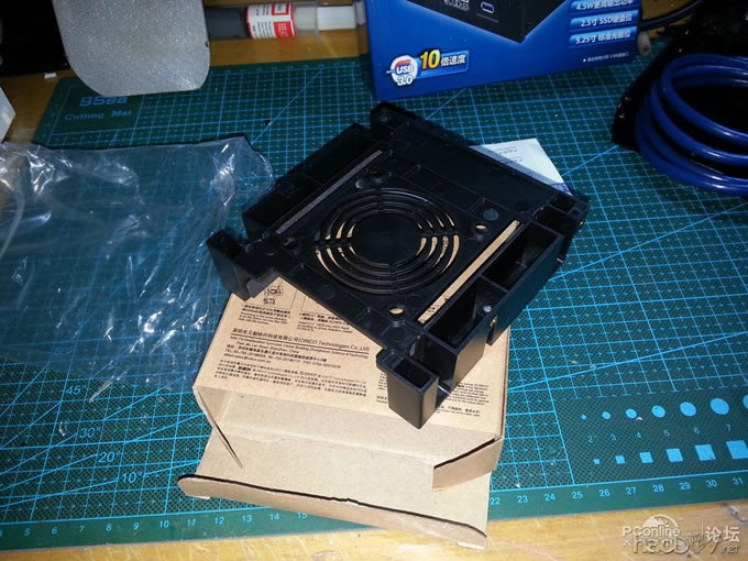 点击查看原图 主板大动工 前置usb3.0前置面板换新装