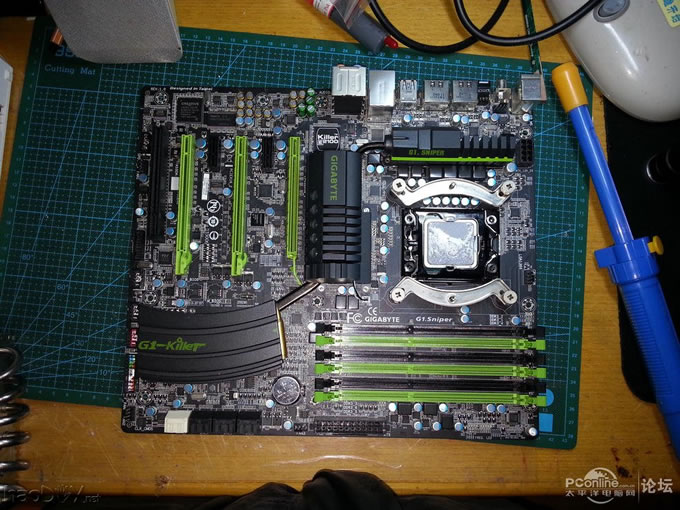 点击查看原图 主板大动工 前置usb3.0前置面板换新装