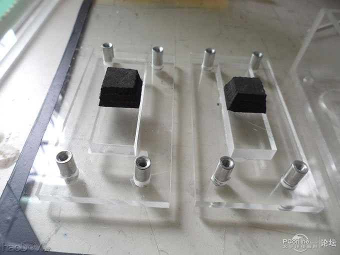 点击查看原图 不到200大洋自己组的超薄显示器、亚克力+不锈钢的极致组合