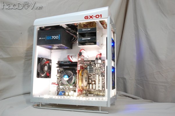 点击查看原图 ECS Modman 2012 參賽作品,全人手製造 GX-01主机电脑