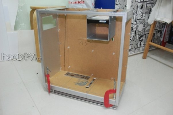 点击查看原图 ECS Modman 2012 參賽作品,全人手製造 GX-01主机电脑