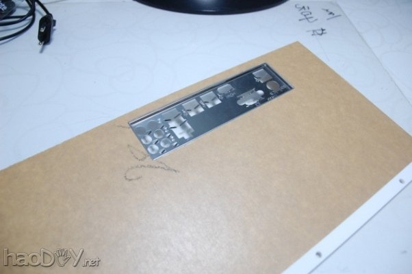 点击查看原图 ECS Modman 2012 參賽作品,全人手製造 GX-01主机电脑