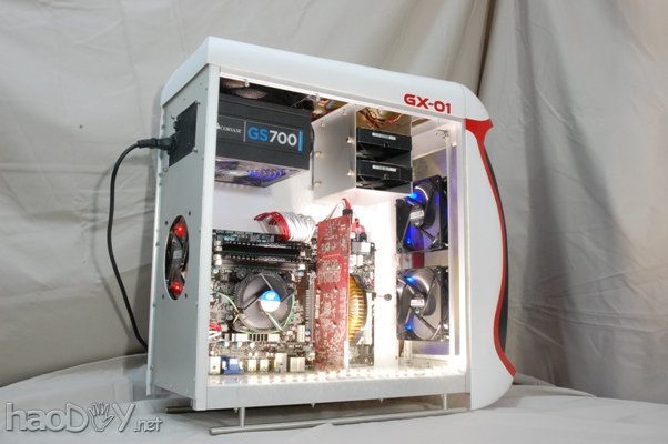 点击查看原图 ECS Modman 2012 參賽作品,全人手製造 GX-01主机电脑