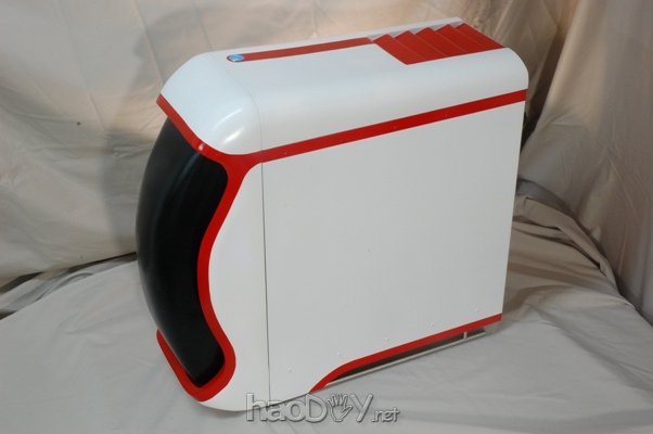 点击查看原图 ECS Modman 2012 參賽作品,全人手製造 GX-01主机电脑