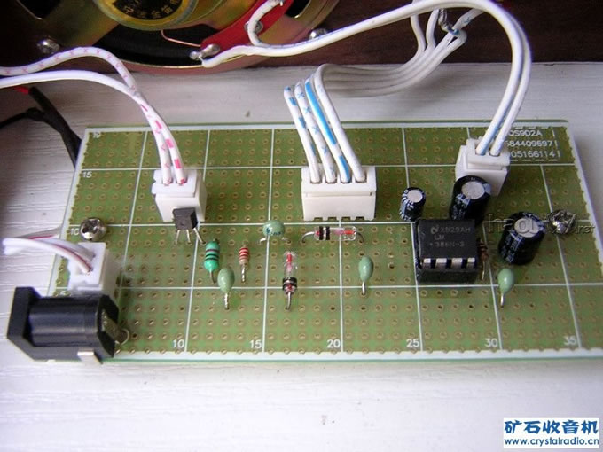 图-13.jpg K241+LM386直放式收音机