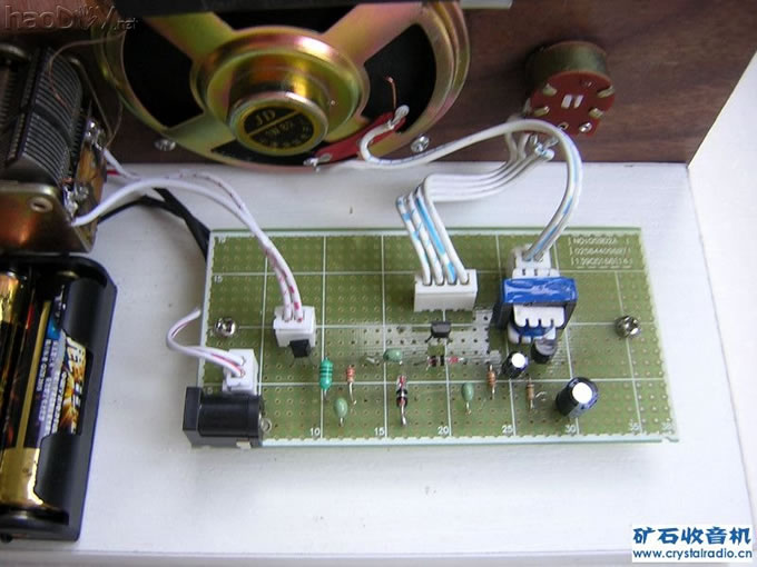 图-8.jpg K241+LM386直放式收音机