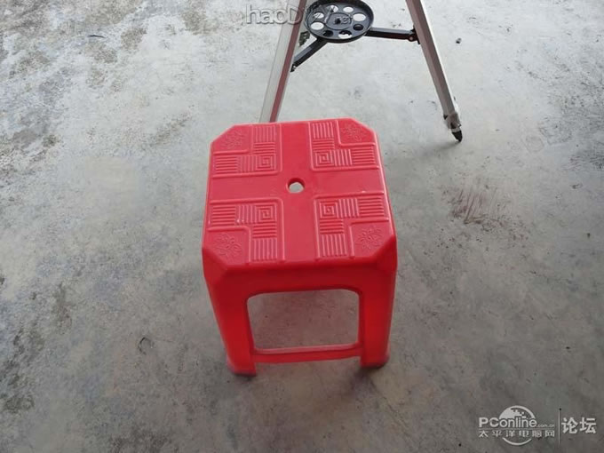 点击检查原图 节能环保无处不在,自制太阳能充电包包