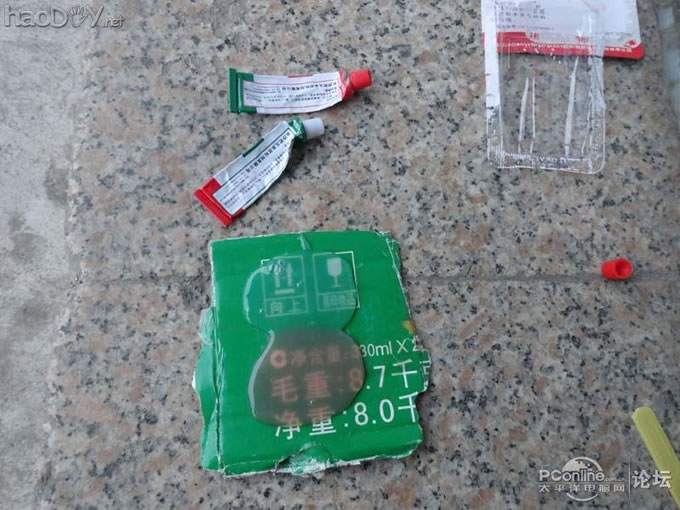 点击检查原图 节能环保无处不在,自制太阳能充电包包