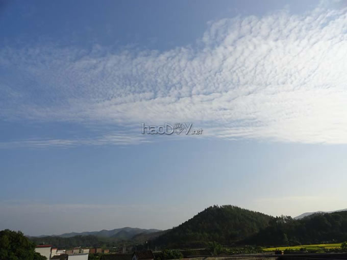 点击检查原图 节能环保无处不在,自制太阳能充电包包