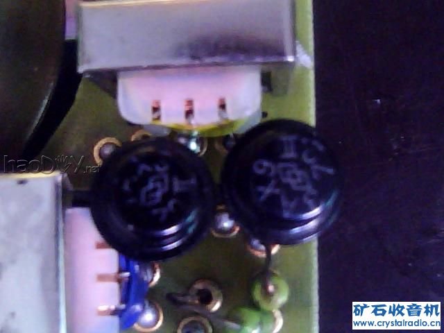 低频管3AX9一对(放大系数70) 低频管3AX9一对(放大系数70)