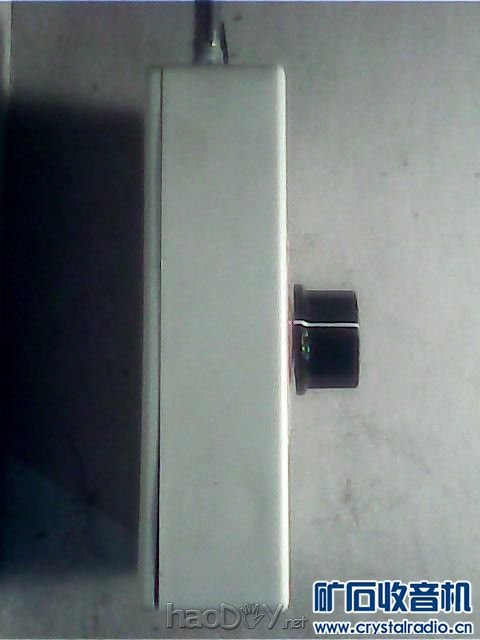 4-3参赛作品:FM矿石收音机:成品左侧面图.jpg 制作一台音量大的 灵敏度高:矿石FM收音机