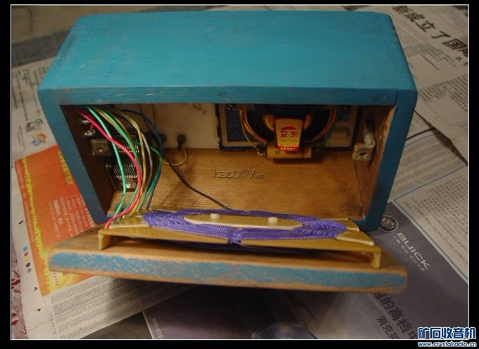 33.jpg 特色礦石收音機