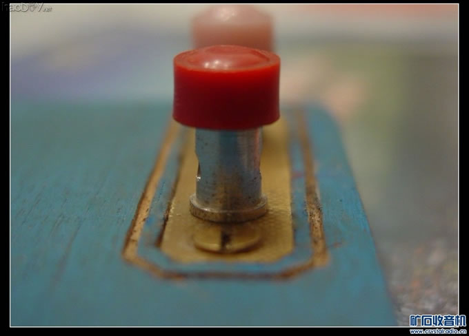 14.jpg 特色礦石收音機