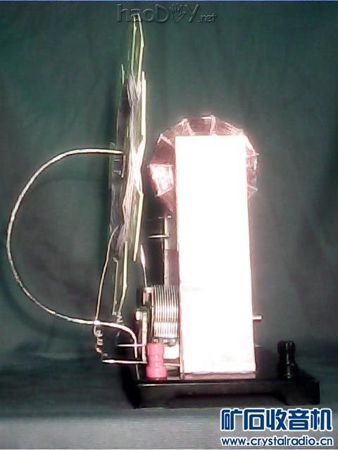 4组装焊接3.jpg 一台不用天地线、且捡波器为纯矿石的AM矿石收音机
