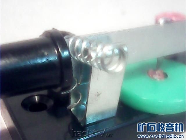 3-5.jpg 一台不用天地线、且捡波器为纯矿石的AM矿石收音机
