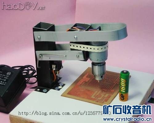 001.jpg DIY一个PCB专用迷你台钻