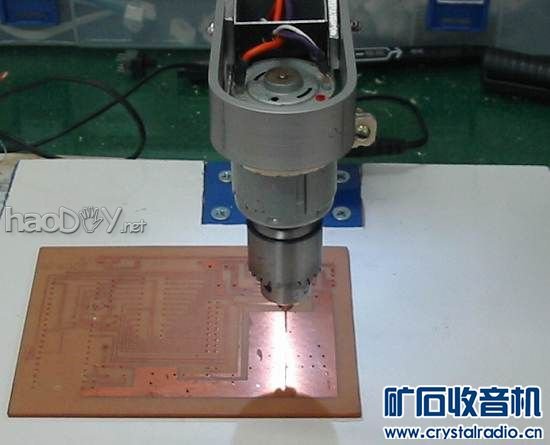 008.jpg DIY一个PCB专用迷你台钻
