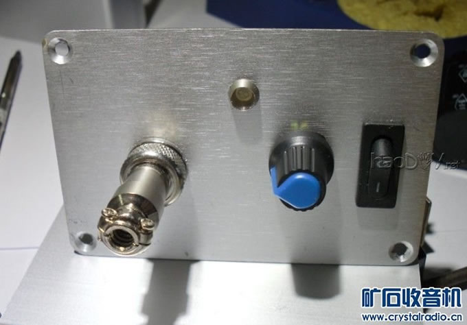 6.jpg 制作了一个移动可调电源和一个白菜白光焊台