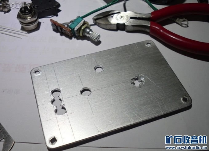 3.jpg 制作了一个移动可调电源和一个白菜白光焊台