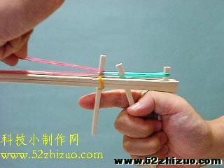 连发皮筋枪 连发皮筋枪制作 附视频