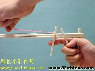 连发皮筋枪 连发皮筋枪制作 附视频