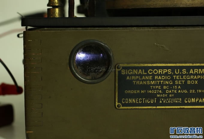 06窗口火花亮.jpg 1918年美国飞机BC-15A火花发报机试机成功