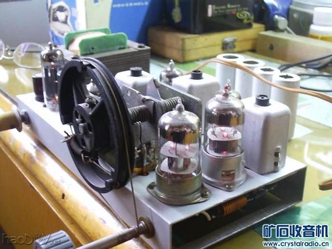 13.JPG 我做的电子管胆FM收音机