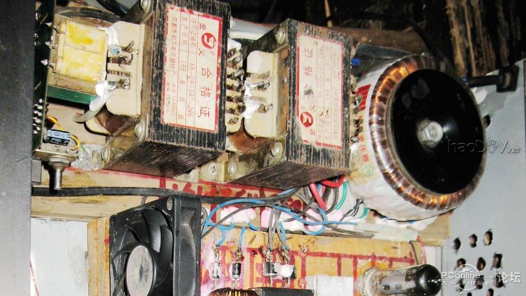 点击查看原图 很久以前,为电脑做的一个电子管小胆机功放~~~~~~