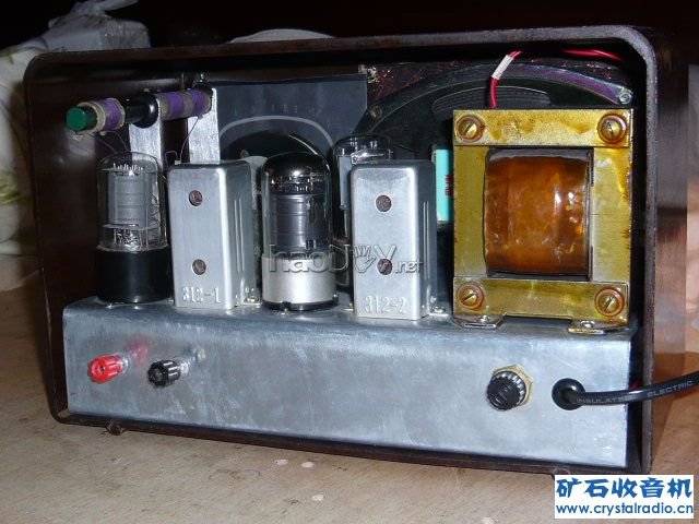P1010933.JPG 春节假期的成绩 大八脚超外差三灯电子管收音机