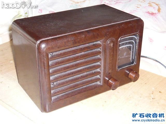P1010931.JPG 春节假期的成绩 大八脚超外差三灯电子管收音机