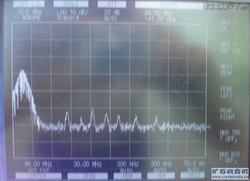 频谱2.jpg 单灯6J1电子管FM调频收音头 附视频