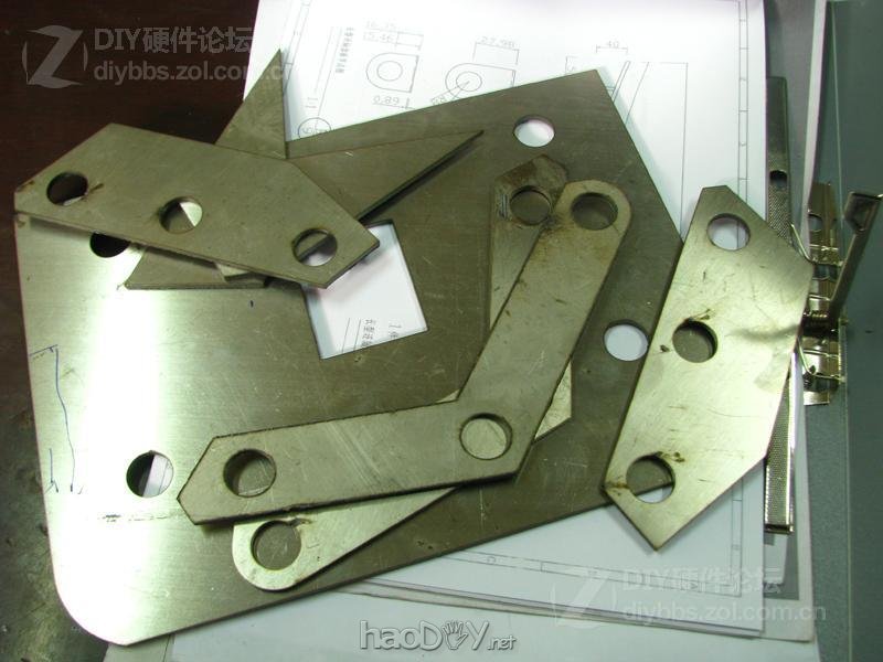 点击查看大图 晒下我260斤重的钢铁怪兽 三屏 电控变形姿态调节电脑椅