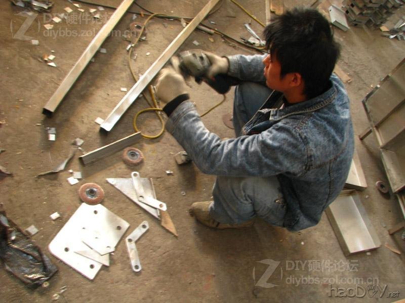 点击查看大图 晒下我260斤重的钢铁怪兽 三屏 电控变形姿态调节电脑椅