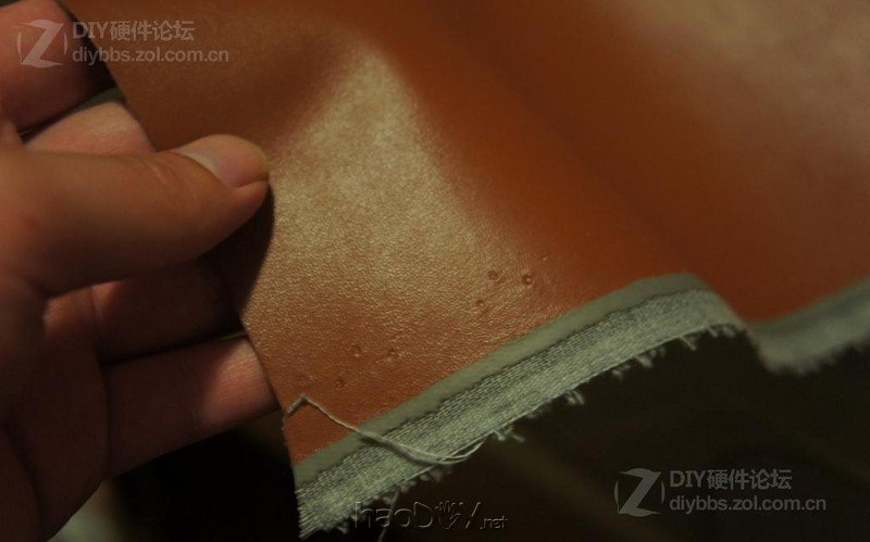 点击查看大图 复古风格 人造革贴皮电脑机箱