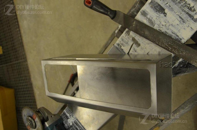 点击查看大图 红黑色的高端试验台 Test bench V2机箱改造