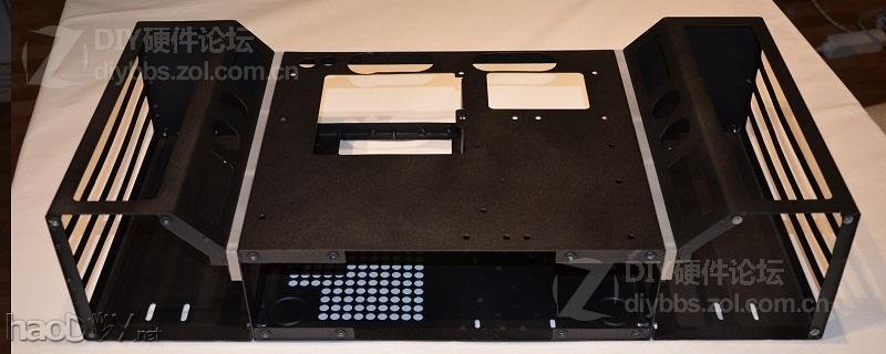 点击查看大图 红黑色的高端试验台 Test bench V2机箱改造