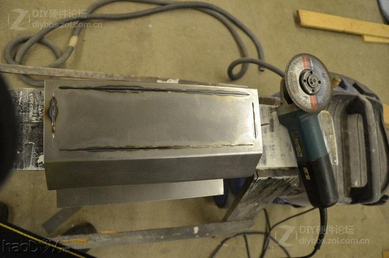 点击查看大图 红黑色的高端试验台 Test bench V2机箱改造