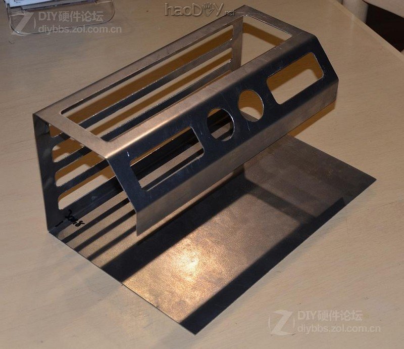 点击查看大图 红黑色的高端试验台 Test bench V2机箱改造