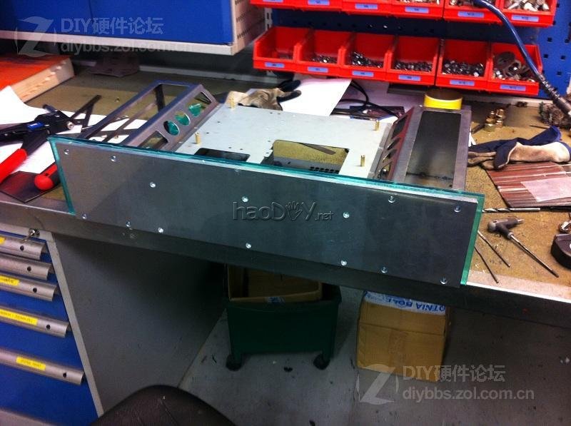 点击查看大图 红黑色的高端试验台 Test bench V2机箱改造