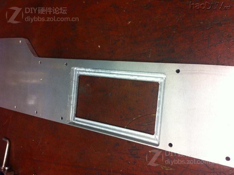 点击查看大图 红黑色的高端试验台 Test bench V2机箱改造