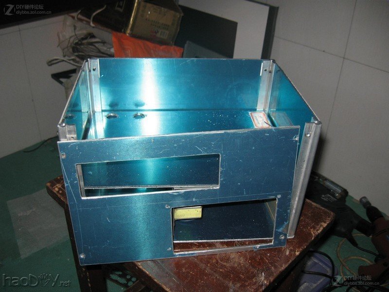 点击查看大图 全铝 全手工制作 标准电源硬盘 HTPC机箱