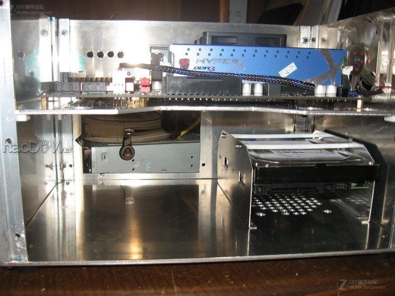 点击查看大图 全铝 全手工制作 标准电源硬盘 HTPC机箱