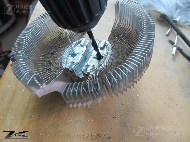 点击查看大图 屌丝散热器光污染cpu散热器改造