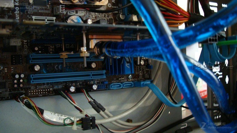 点击查看大图 屌丝也要玩显卡电脑水冷散热器