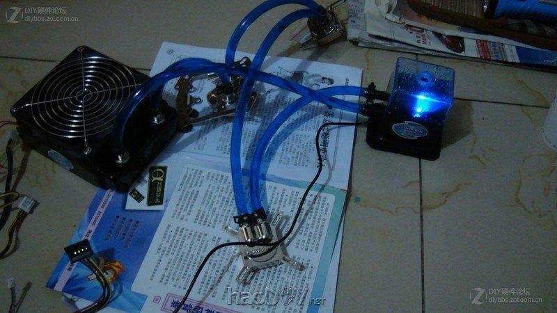 点击查看大图 屌丝也要玩显卡电脑水冷散热器